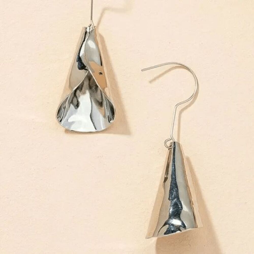 Ladies Silver Dangle Earrings - Picture 4 of 5